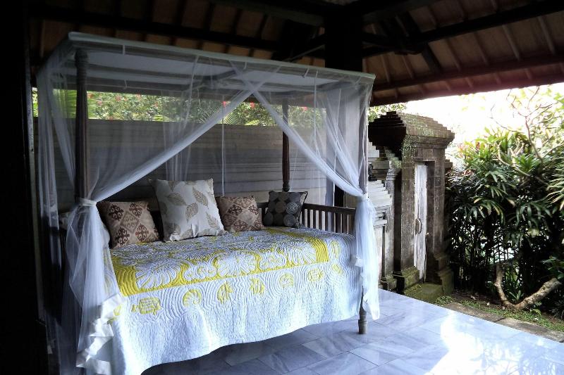 Sunrise Villa Ubud - Oda