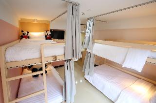 Lucky Panda Hotel by ZUZU fotoÄŸrafÄ±