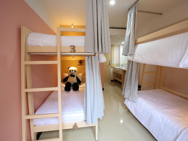 Lucky Panda Hotel by ZUZU - Oda