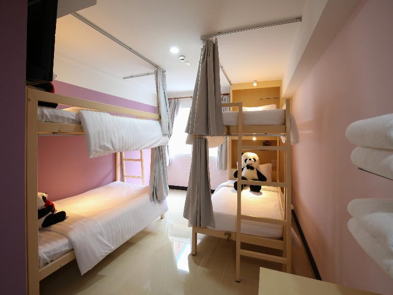 Lucky Panda Hotel by ZUZU - Oda