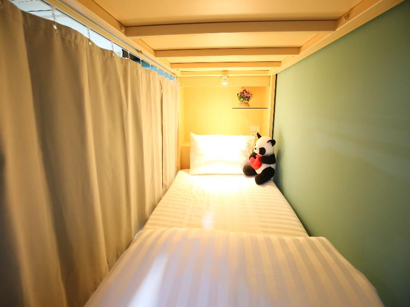 Lucky Panda Hotel by ZUZU - Oda
