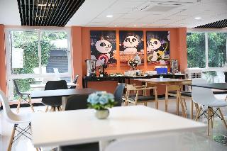 Lucky Panda Hotel by ZUZU fotoÄŸrafÄ±