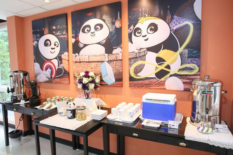 Lucky Panda Hotel by ZUZU - Restoran