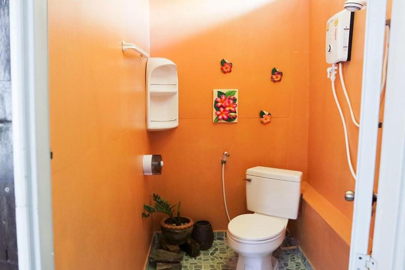 Leaf House Bungalow Hostel - Oda