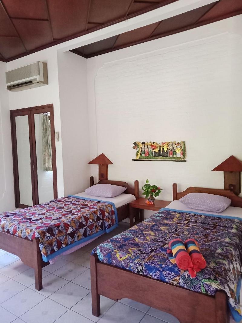 Rini Hotel - Oda