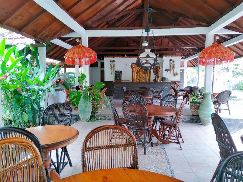 Rini Hotel - Restoran