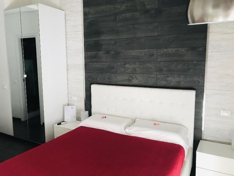 Royal Rooms Colosseo - Oda