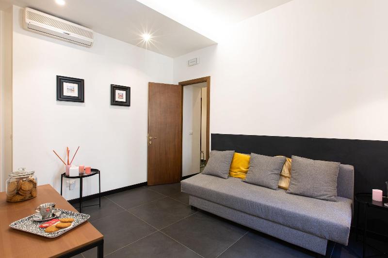 Lombardia40 Luxury Suites - Lobi