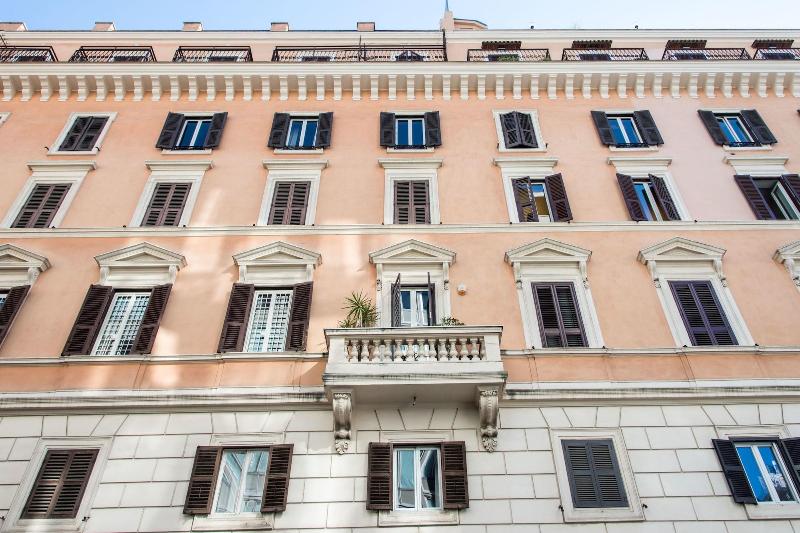 Lombardia40 Luxury Suites - Genel