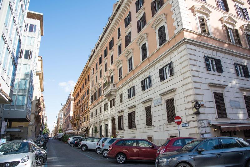 Lombardia40 Luxury Suites - Genel