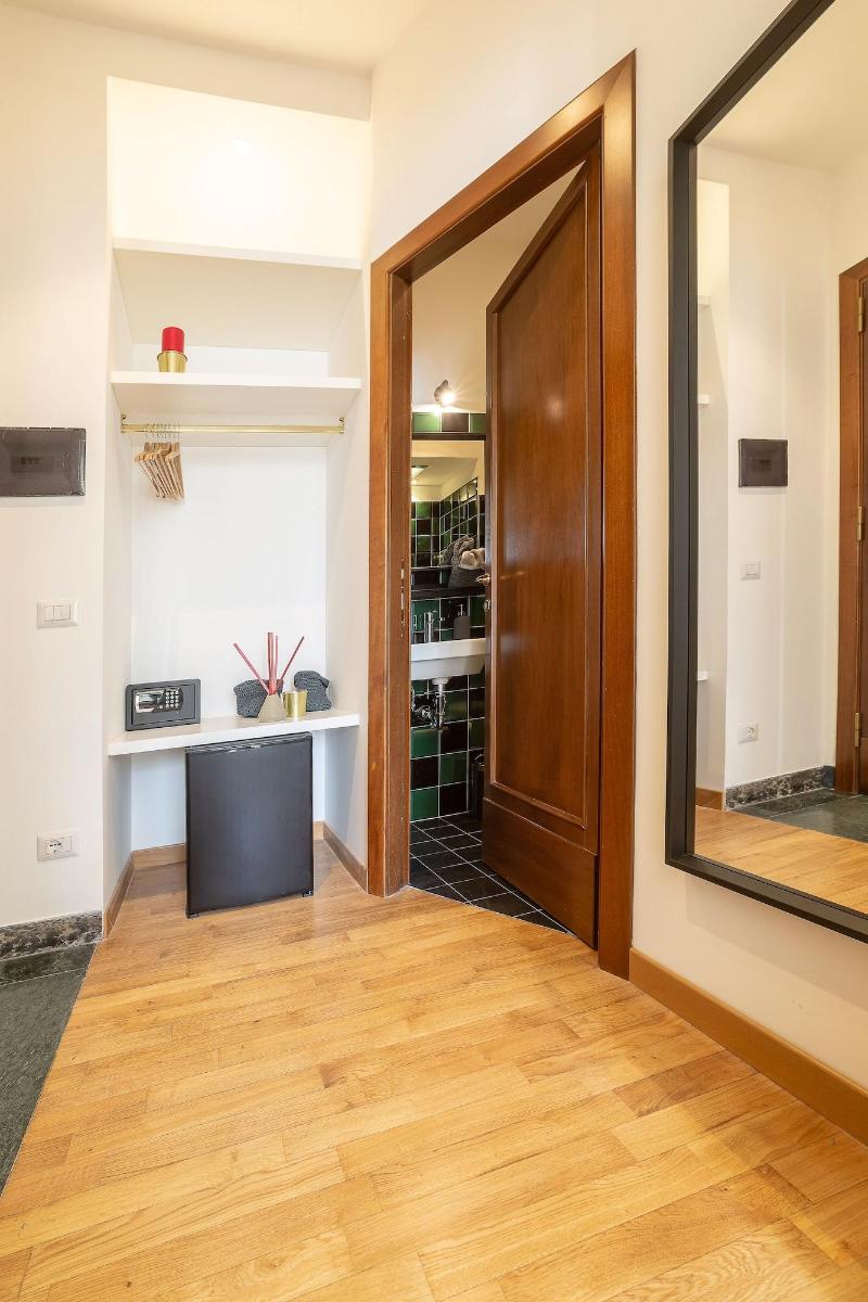 Lombardia40 Luxury Suites - Oda