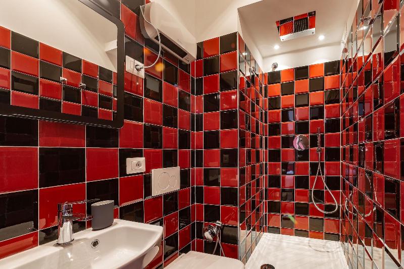 Lombardia40 Luxury Suites - Oda