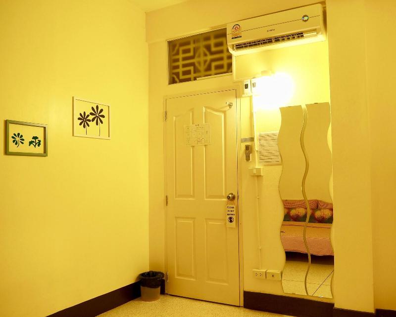 Baan Nampetch Hostel - Oda