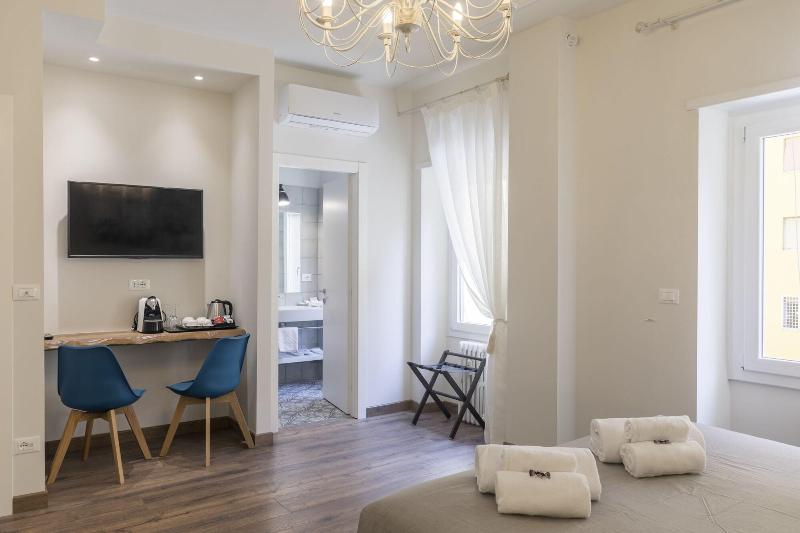 Trastevere Gallery Suites - Oda