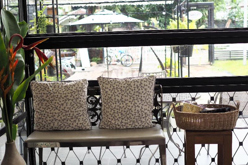 Sherloft Home And Hostel Dormitory - Aktivite
