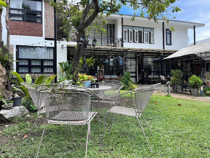 Sherloft Home And Hostel Dormitory - Genel