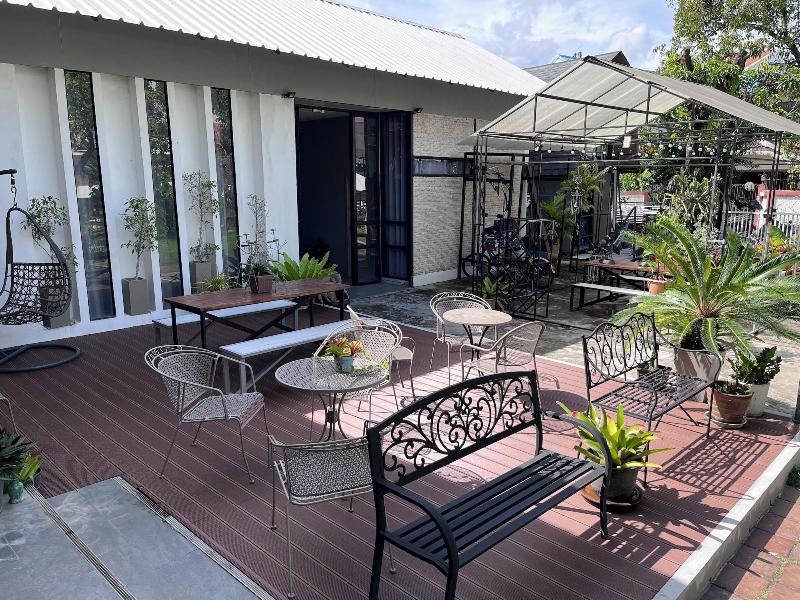 Sherloft Home And Hostel Dormitory - Genel