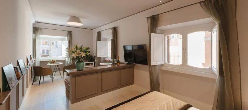 Rhea Silvia Luxury Navona - Oda
