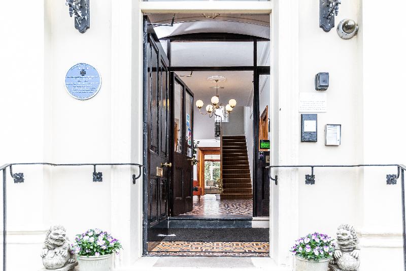 Beaumont House - Lobi