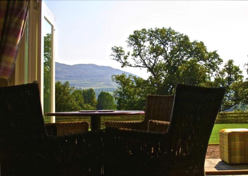 Loch Ness Guest House - Genel