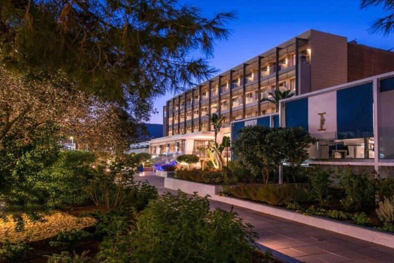 I Resort Beach Hotel and Spa - Genel