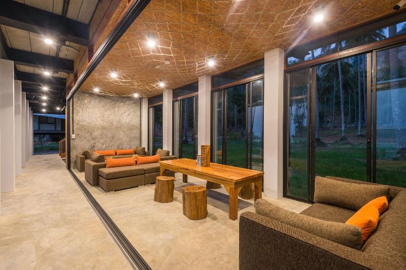 Tinidee Hideaway At Tonsai Beach Krabi - Lobi