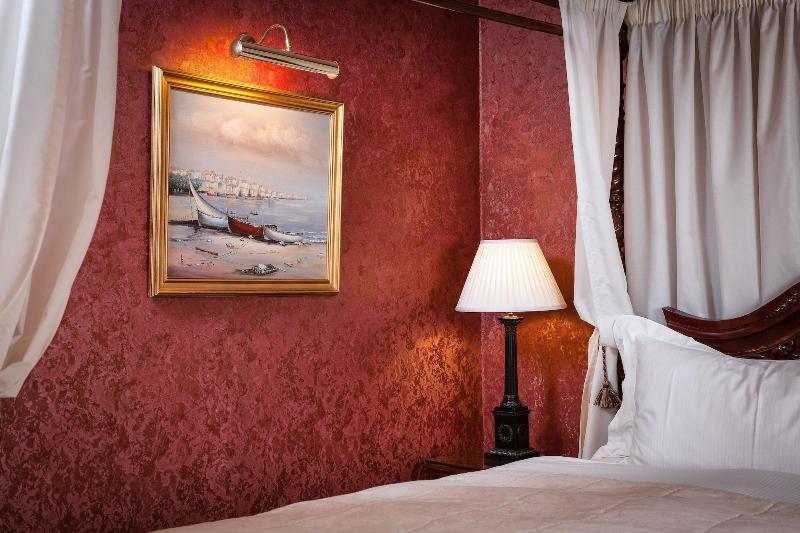 Angel Hotel - Oda