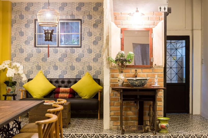 The Neighbors Hostel Adults Only - Lobi
