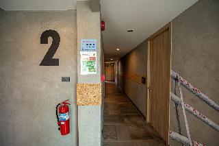 Patong Poshtel Adults Only fotoÄŸrafÄ±