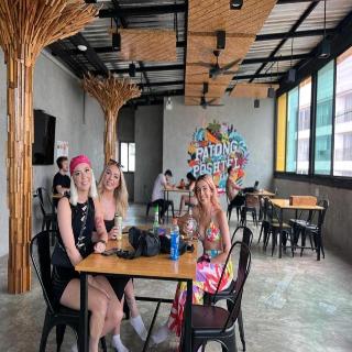 Patong Poshtel Adults Only fotoÄŸrafÄ±
