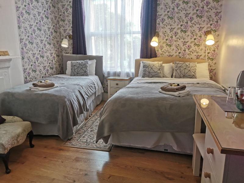 Adams Guest House - Oda