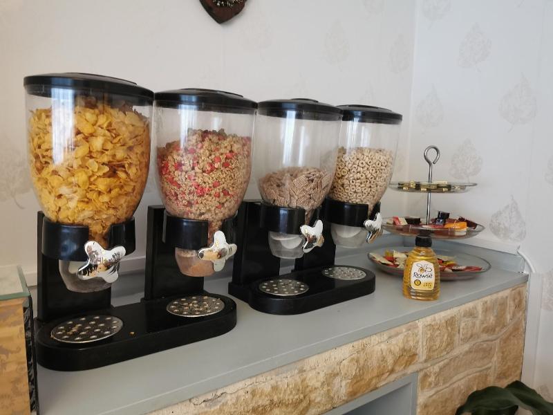 Adams Guest House - Restoran