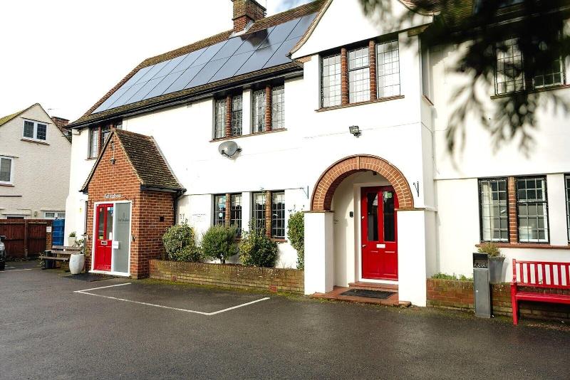 Red Mullions Guest House - Genel