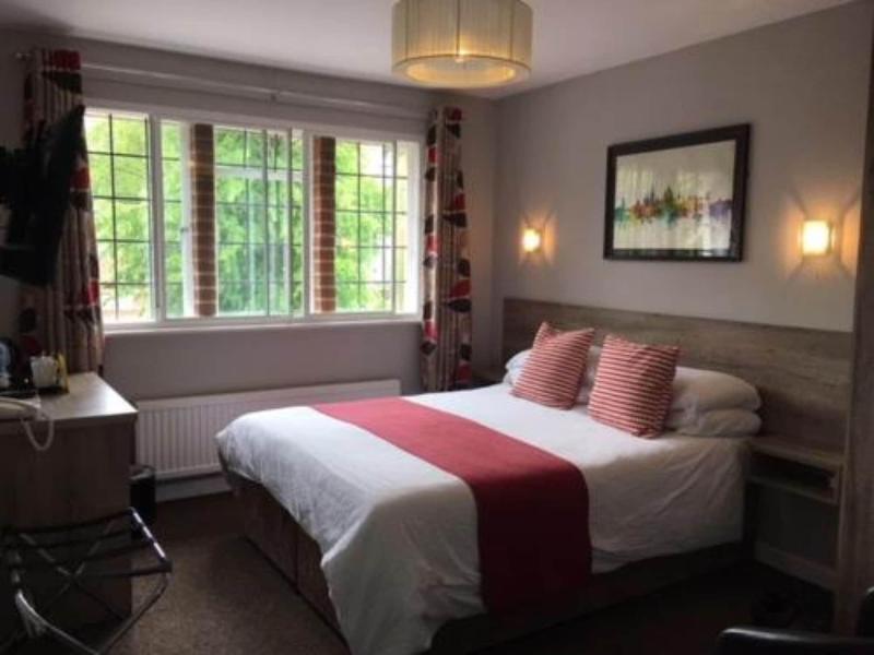 Red Mullions Guest House - Oda