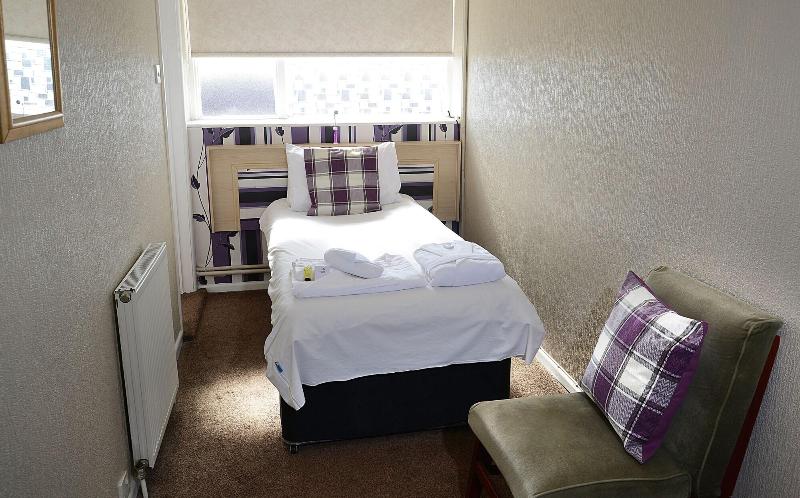 The Arncliffe Lodge Near Blackpool Tower - Oda