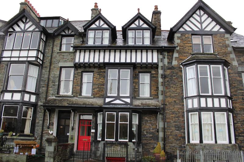 Brantfell House - Genel