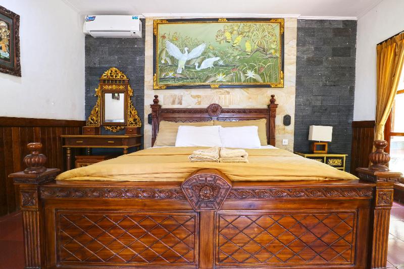 Puri Nusa Beach Hotel - Oda
