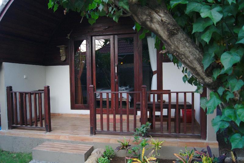 Ghamed Sari - Oda