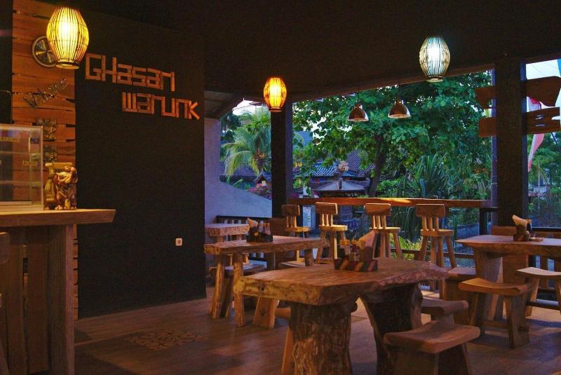 Ghamed Sari - Restoran