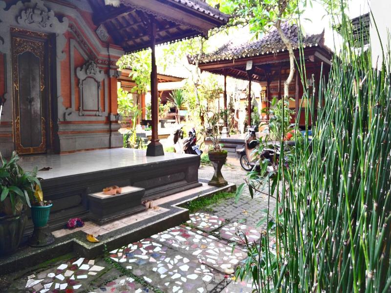 Nyoman Badri Homestay - Teras