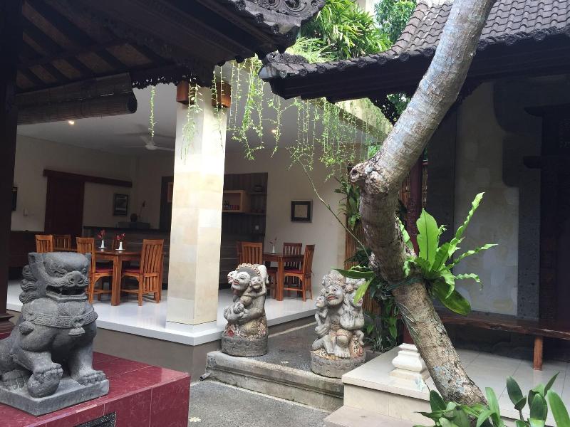 Teja Homestay - Restoran