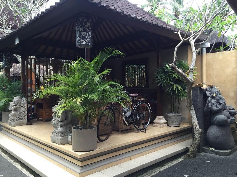 Teja Homestay - Teras