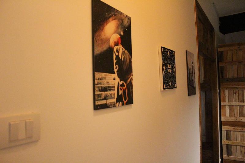 The Cabin Hostel - Lobi