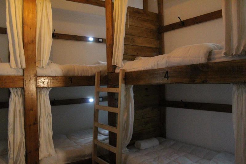 The Cabin Hostel - Oda
