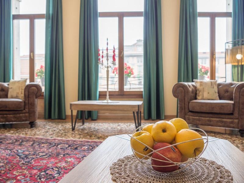 Grand Canal Suites - Lobi
