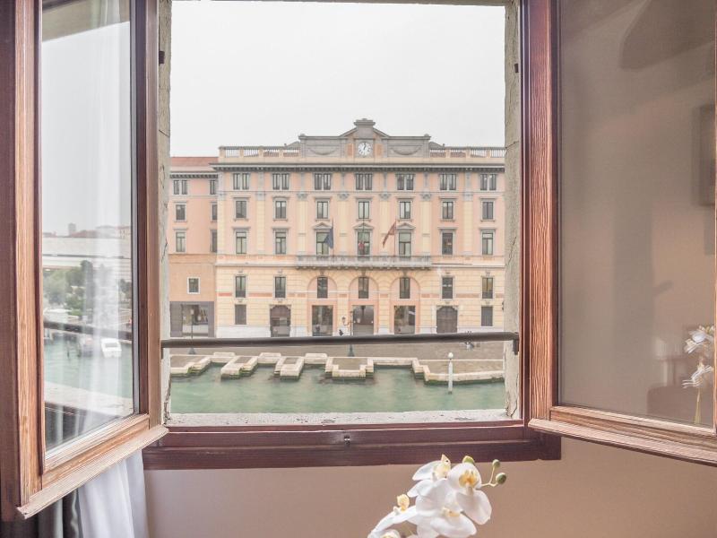 Grand Canal Suites - Genel