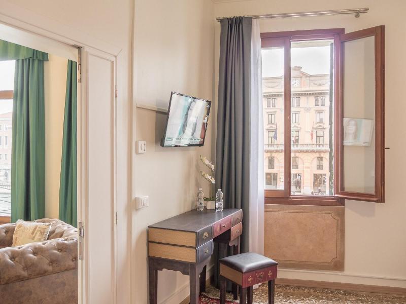 Grand Canal Suites - Oda