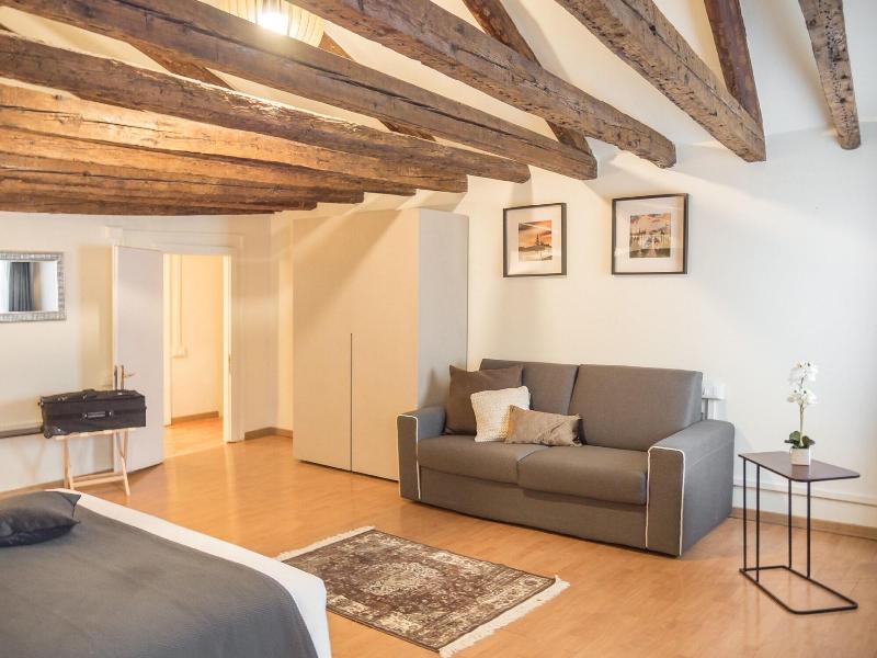 Grand Canal Suites - Oda