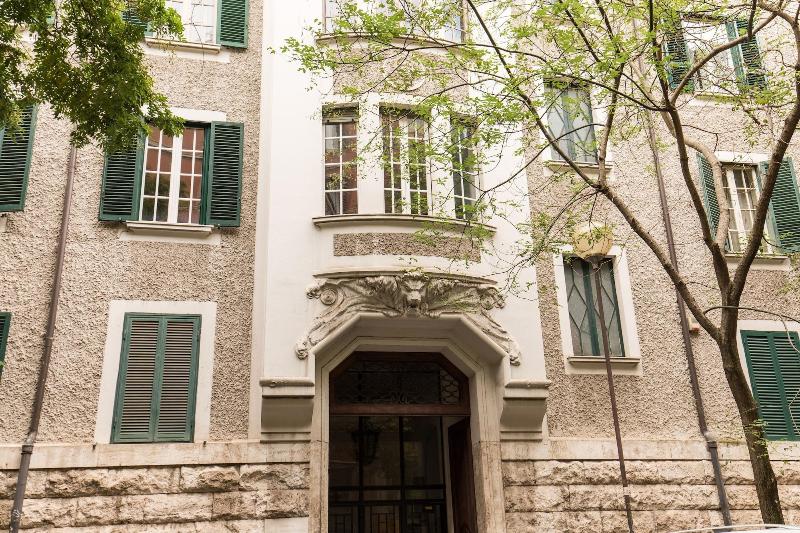 Grand Tour Roma Guest House - Genel