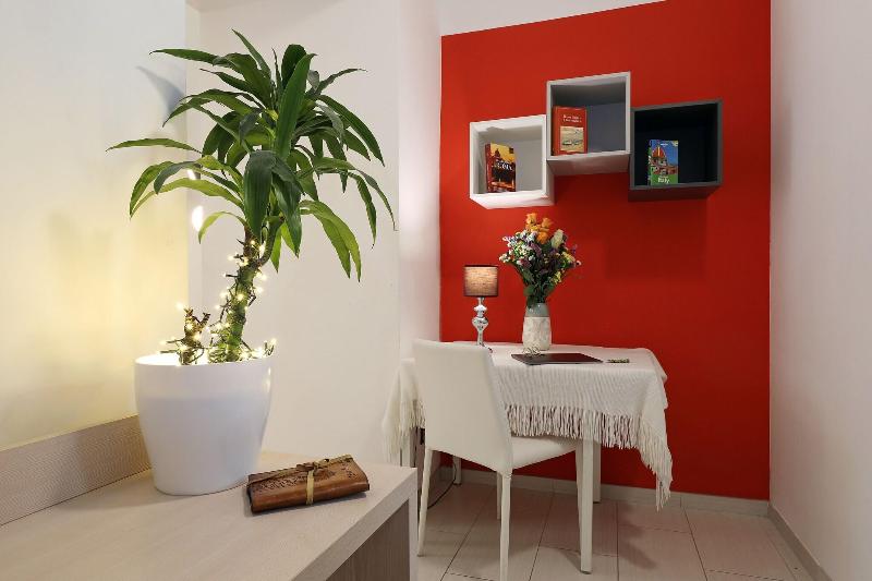 Grand Tour Roma Guest House - Oda